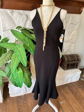 Dress the Population Dress Black NWT Size Small